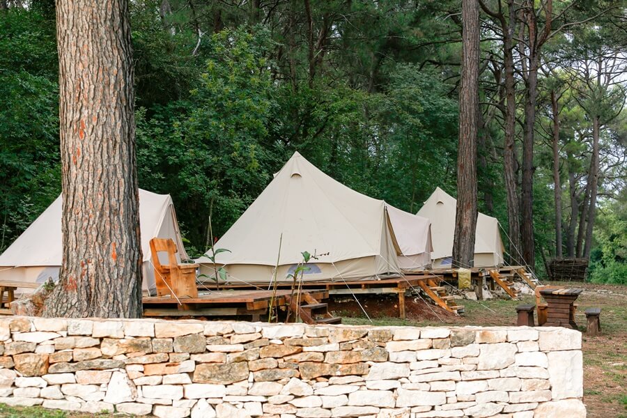 Camp Dvor bell tent