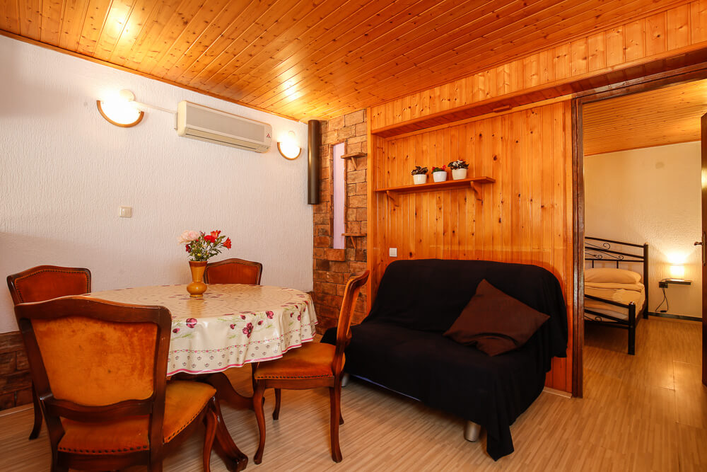 Camp Dvor apartment