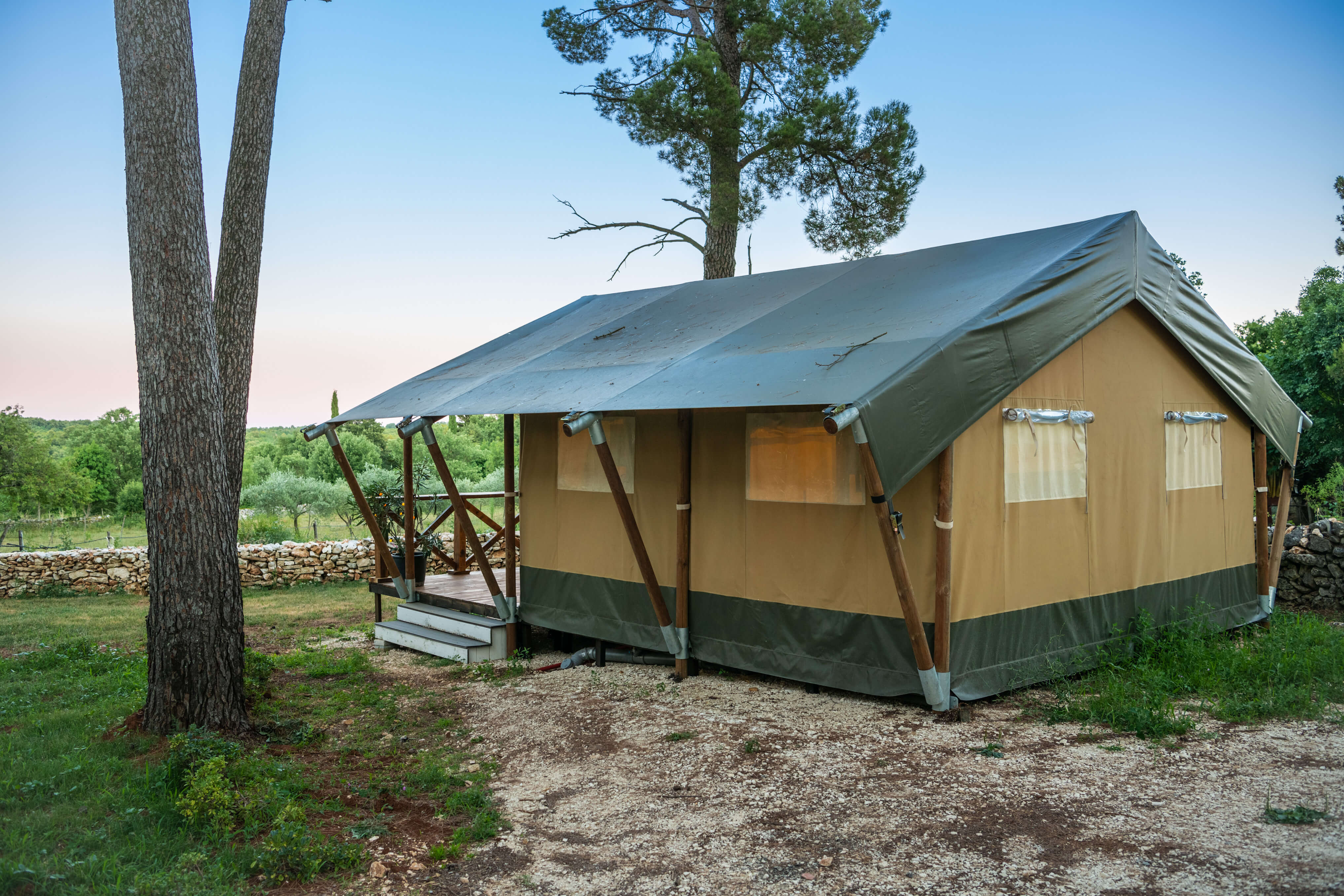 Camp Dvor Glamping tent